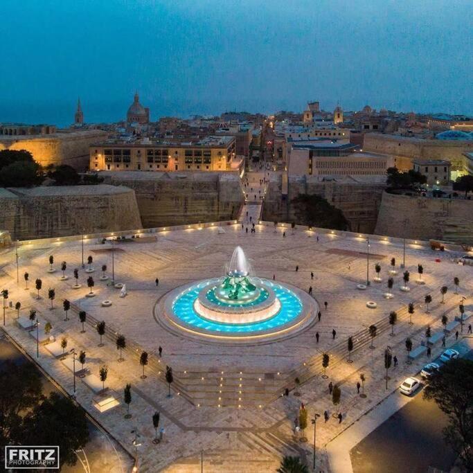 Valletta Apartment With Harbour Veiw Exterior photo